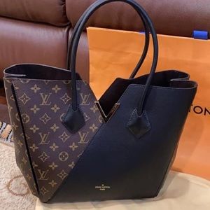 Louis Vuitton 100% Authentic kimono Bag